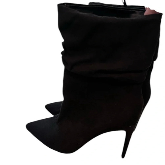 Express booties like new size 7 black stiletto - Picture 3 of 4